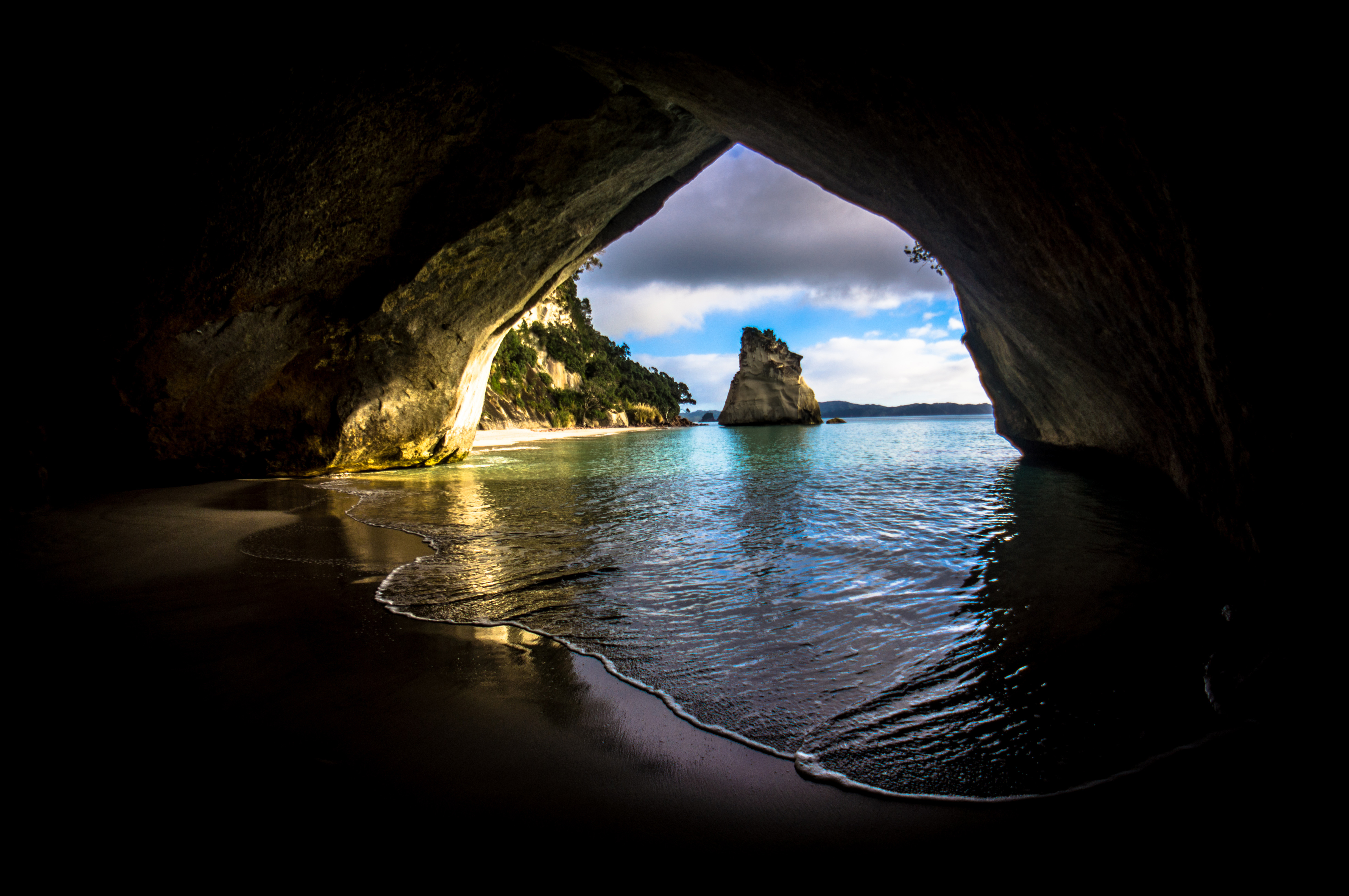 cave-on-the-ocean-hd-nature-4k-wallpapers-images-backgrounds
