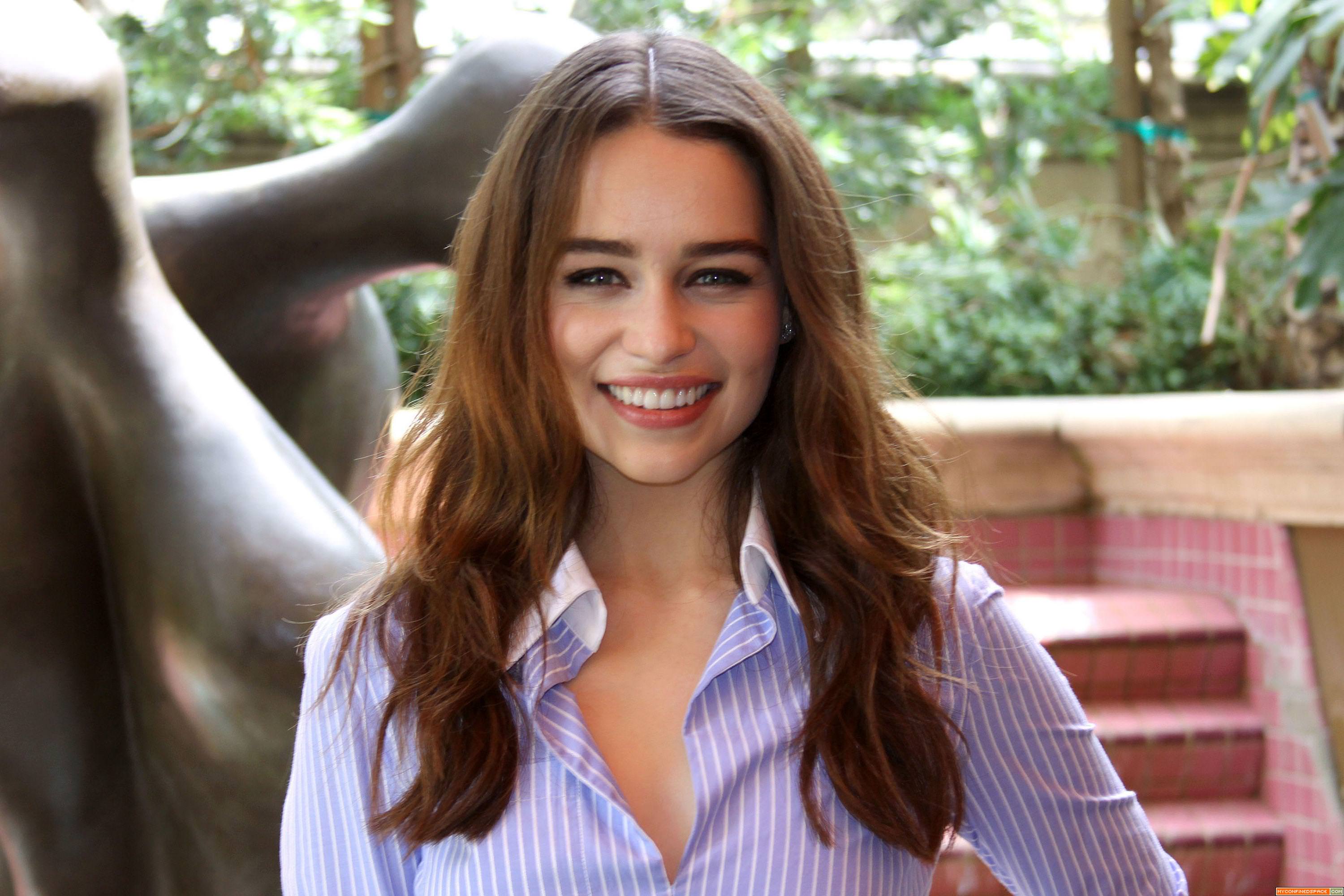 Emilia Clarke Cute Smile, HD Celebrities, 4k Wallpapers, Images, Backgrounds, Photos and Pictures
