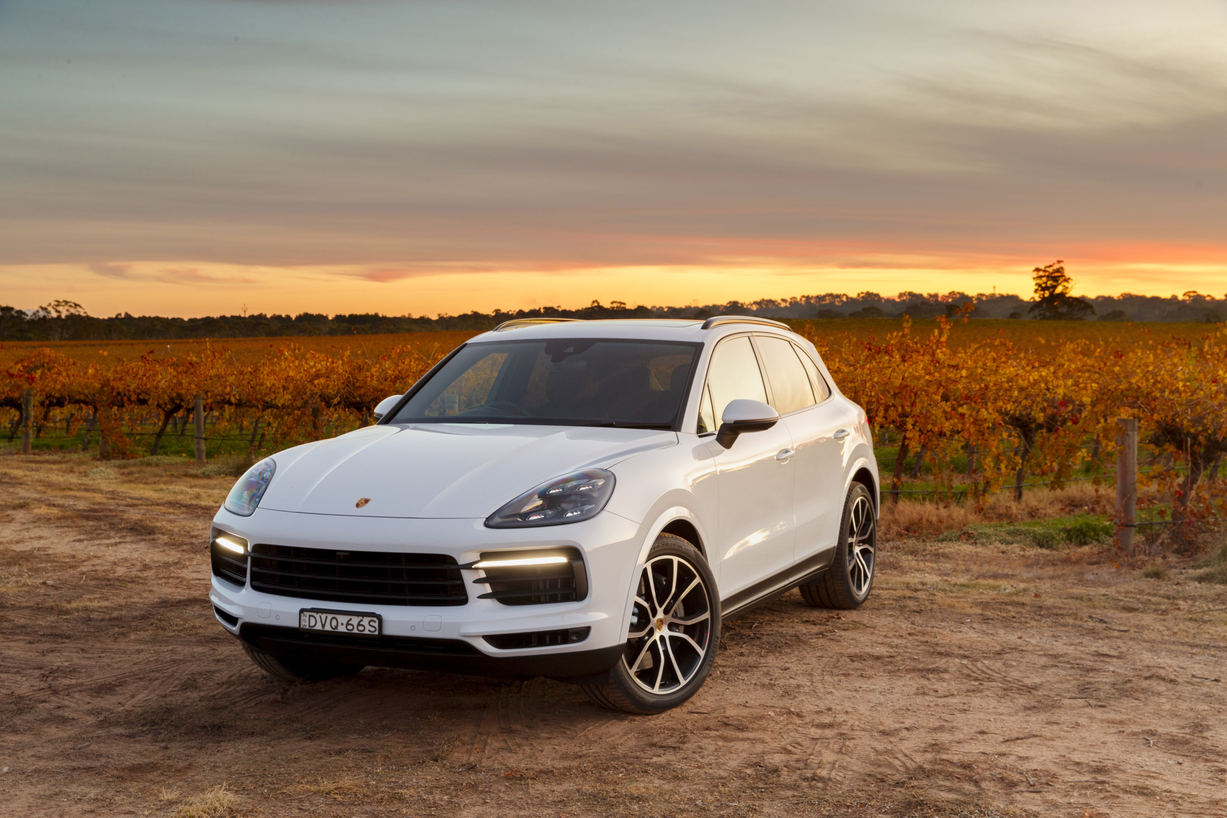 1680x1050 Porsche Cayenne S 2018 1680x1050 Resolution HD 4k Wallpapers