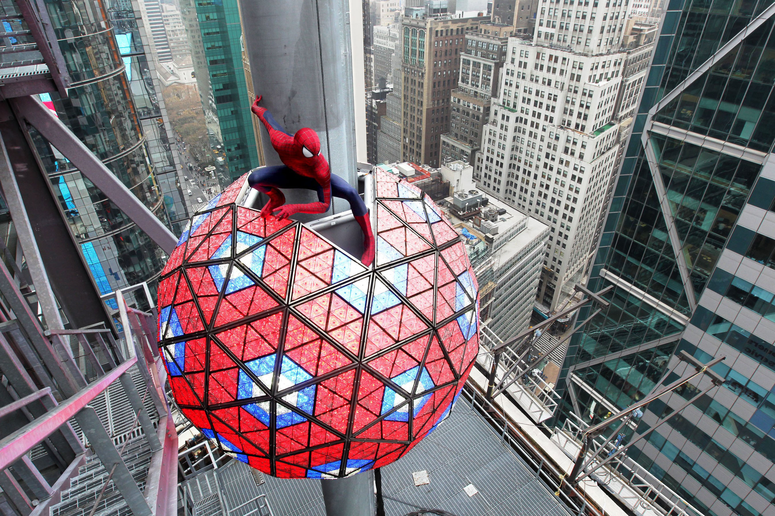 Spiderman On The Times Square