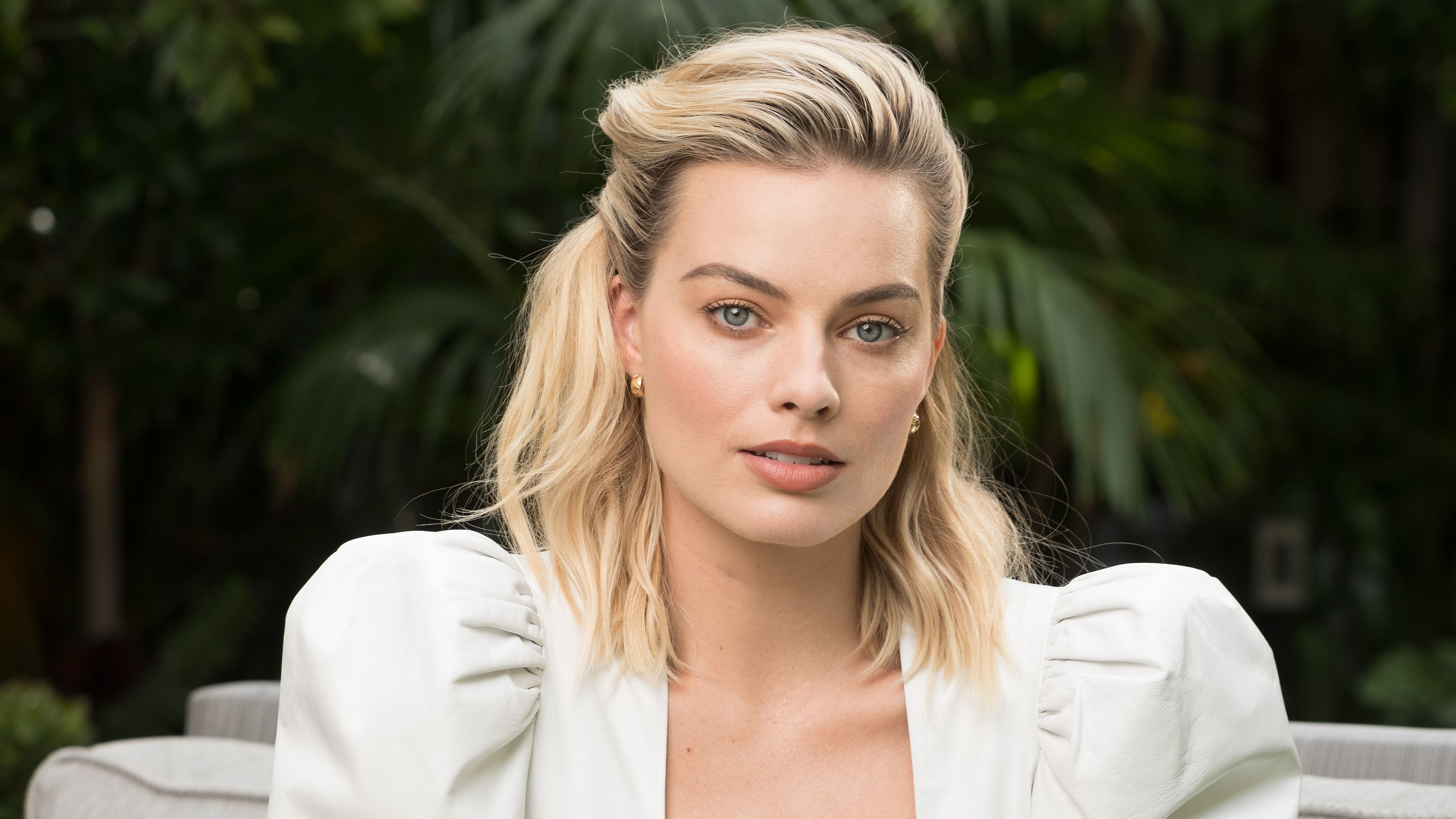 2019 Margot Robbie New Hd Celebrities 4k Wallpapers Images Backgrounds Photos And Pictures